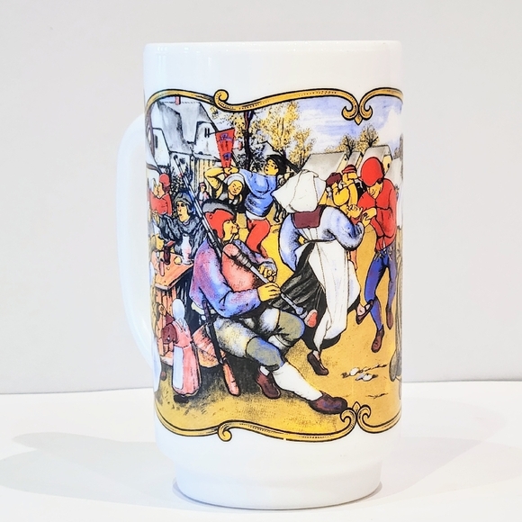 Arcopal France 2 milk glass Mugs - Picture 13 of 15